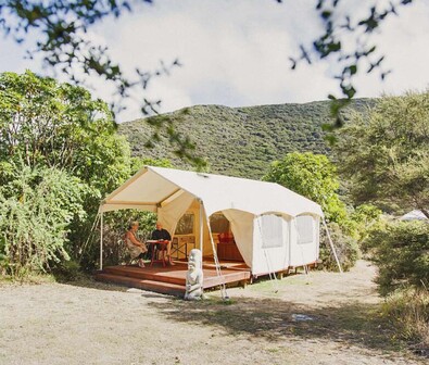 Kapiti Island Accommodation Glamping Tent