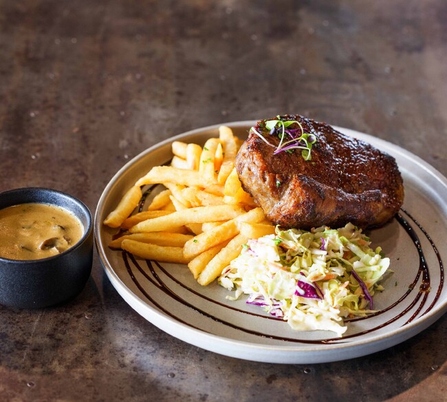 Bar & Restaurant Palmerston North Hilltop