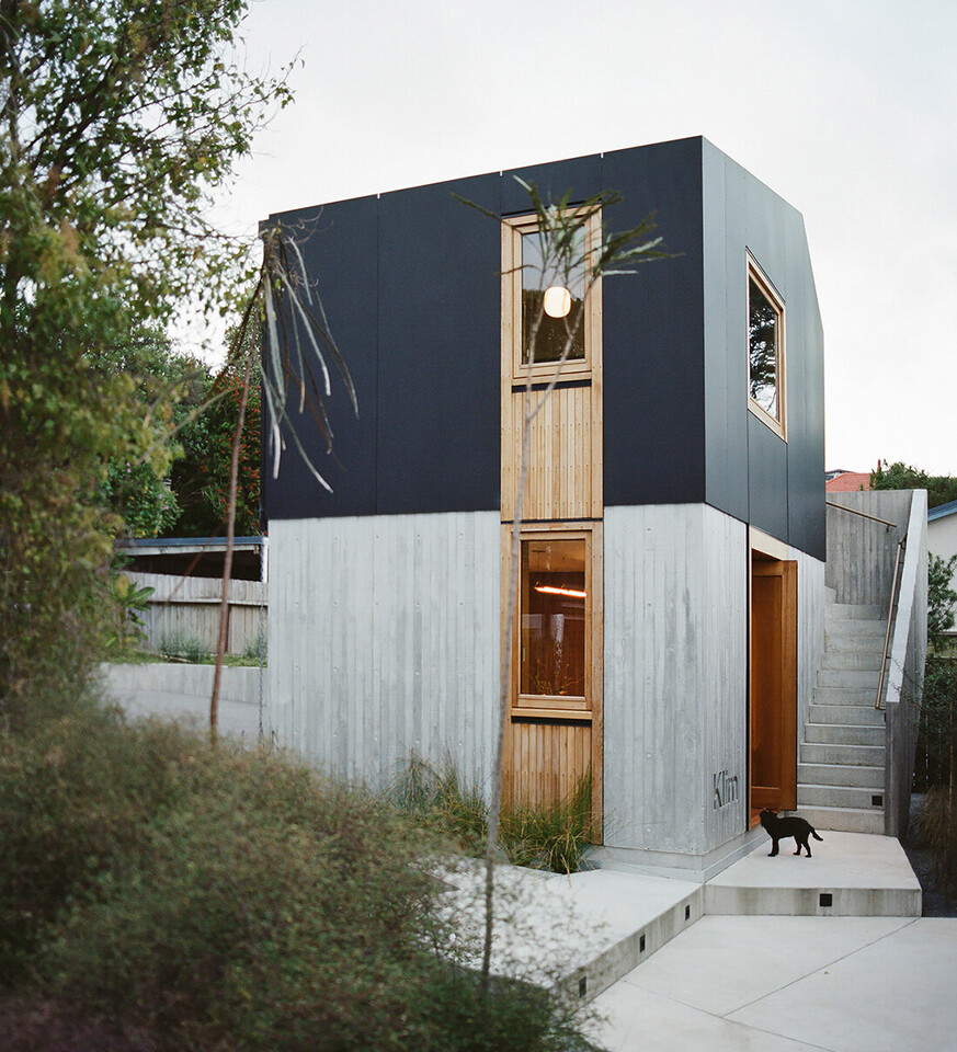 Frontbunker project two story home.