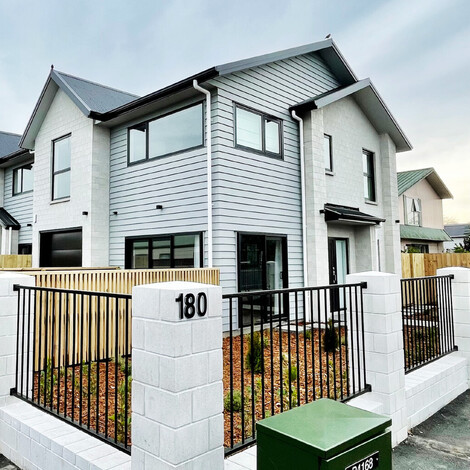 Ardent Building Developments. Hamilton, Waikato. NZ. Image of apartments