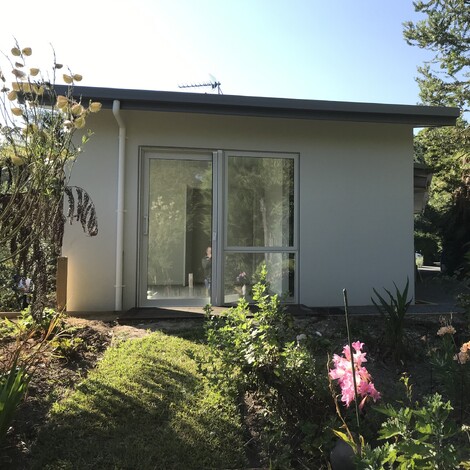 Ardent Building Developments. Hamilton, Waikato. NZ. Image of new home build landscaping