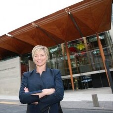 Sue Watson &ndash; Waiheke and Auckland