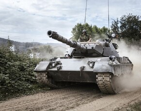 Investment Market Uncertainty and War