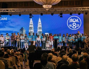 For Christ&rsquo;s Love Compels Us