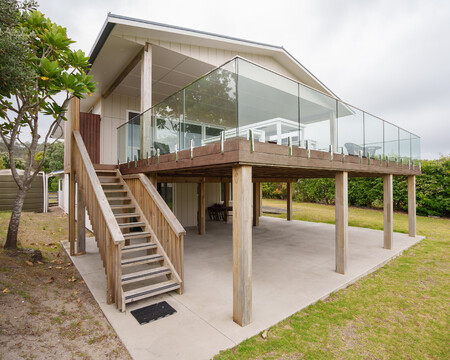 Exterior images of Riverview Road, renovated home by Whitechurch Construction, Waikato residential builders.