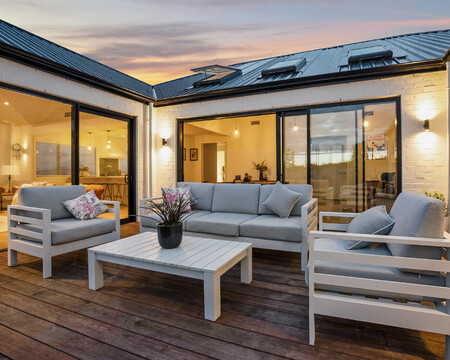 Exterior images of Gateway Road new build by Whitechurch Construction, Waikato residential builders.