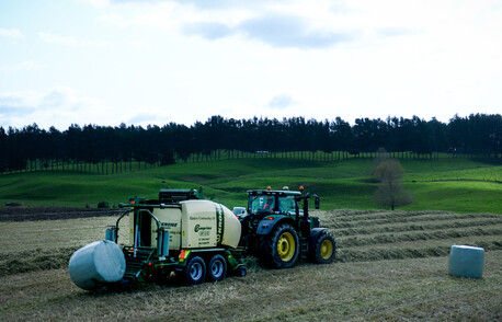 Bailers & Forage Wagons