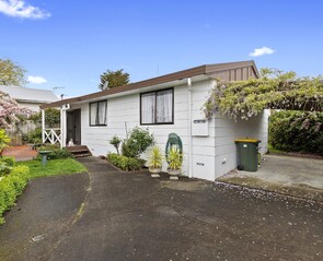 56 Insoll Avenue - DECEMBER 2020