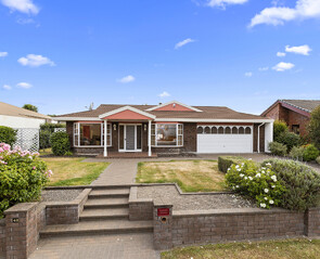 42 Ellerslie Avenue  - FEBRUARY 2020