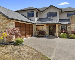 7 Stratford Place  - MARCH 2019