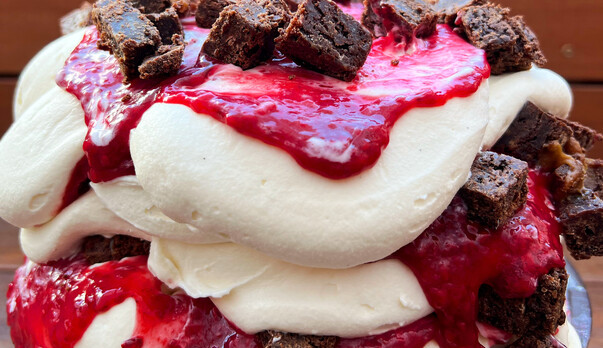 Shout scoops for easy Brownie Points!