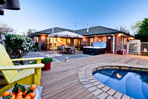 SOLD - 4 Farnah Green, Flagstaff$835,000