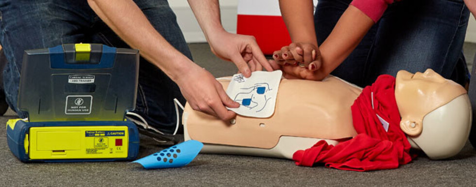 AED/Defibrillator Training | We Train You Gisborne