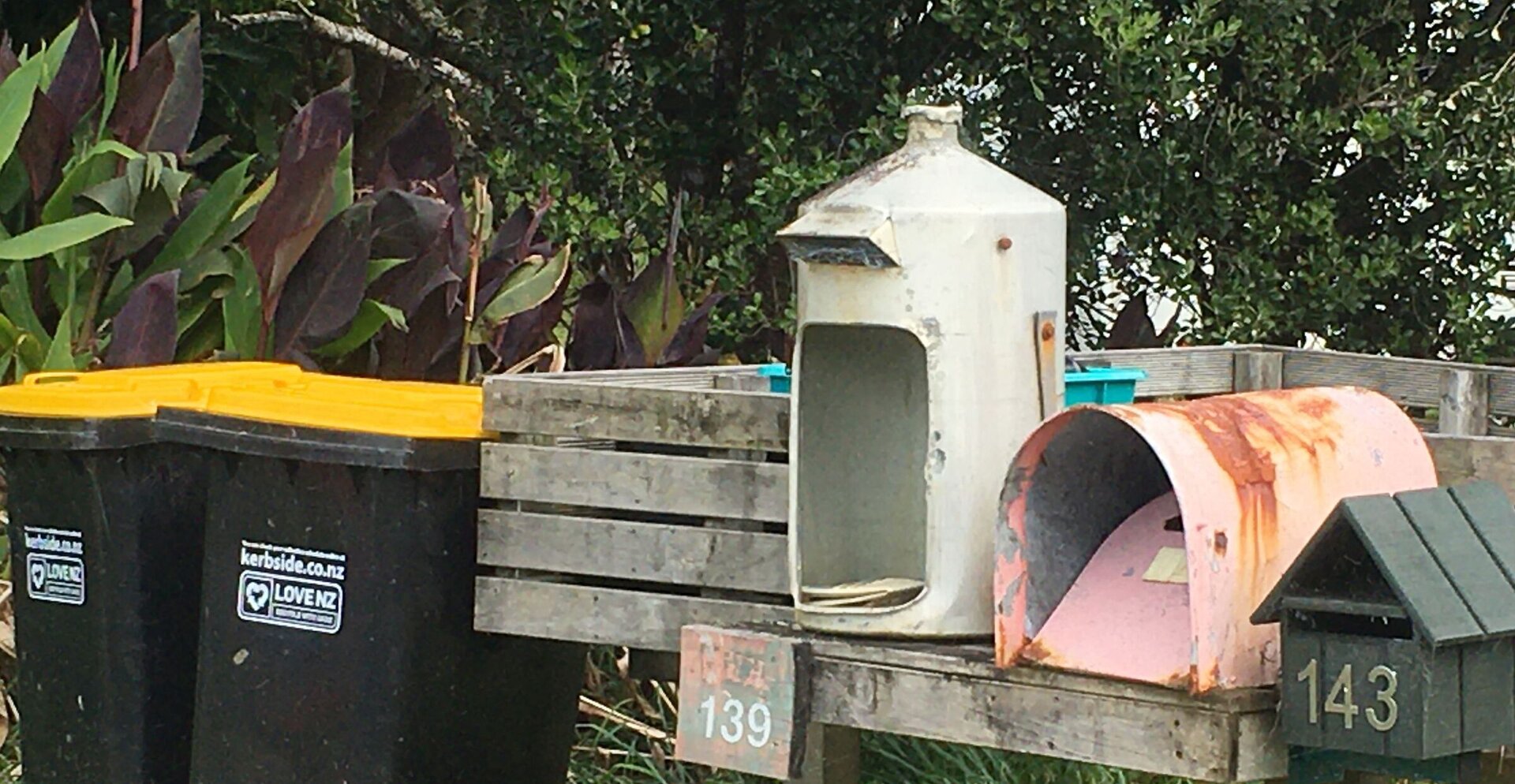 Rubbish services in Kuaotunu